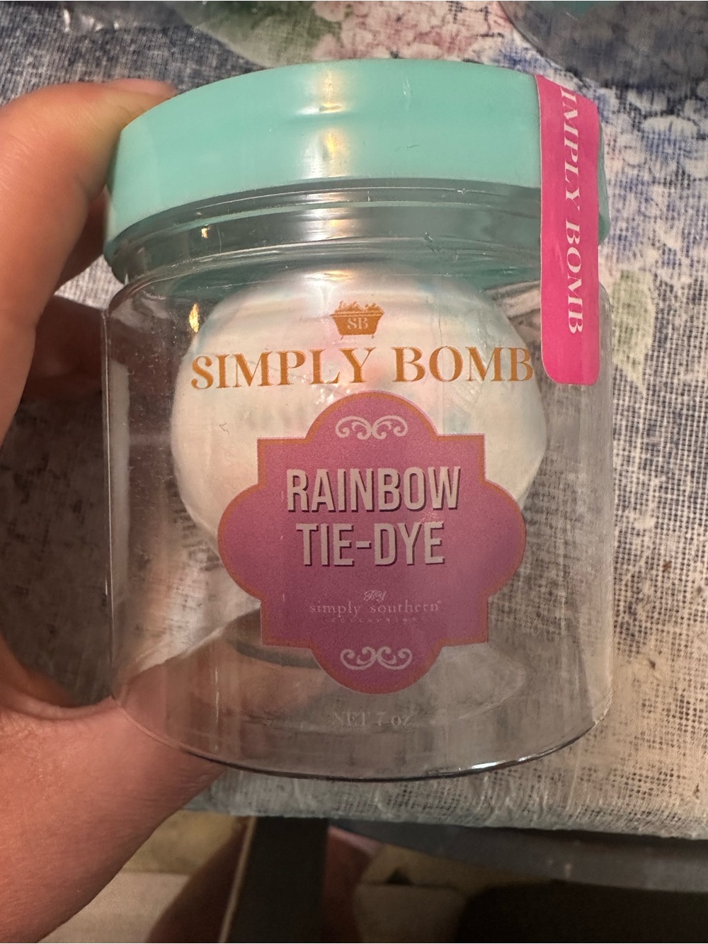 Simply Southern Rainbow Tie-Dye Bath Bomb Jar - White and Aqua